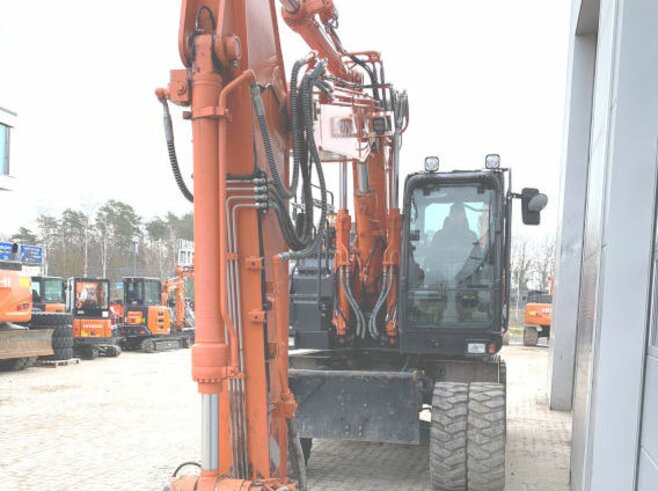 Hitachi ZX190W-6