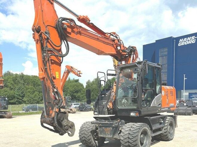 Hitachi ZX170W-6