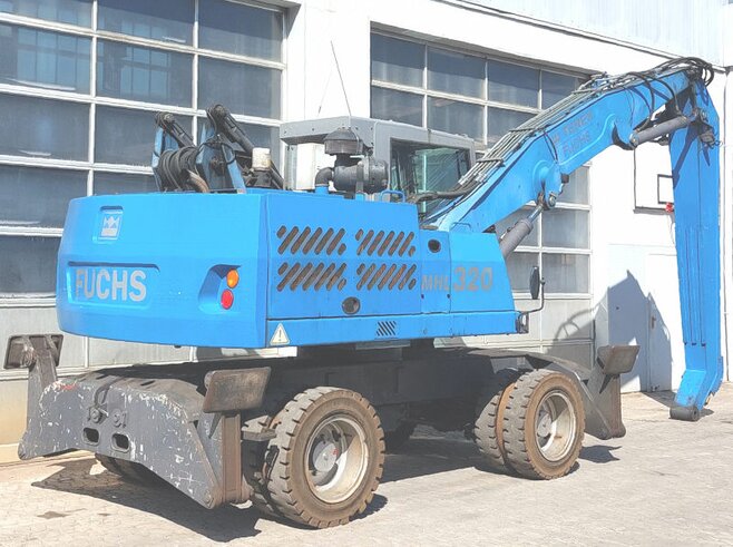 Fuchs MHL320 D