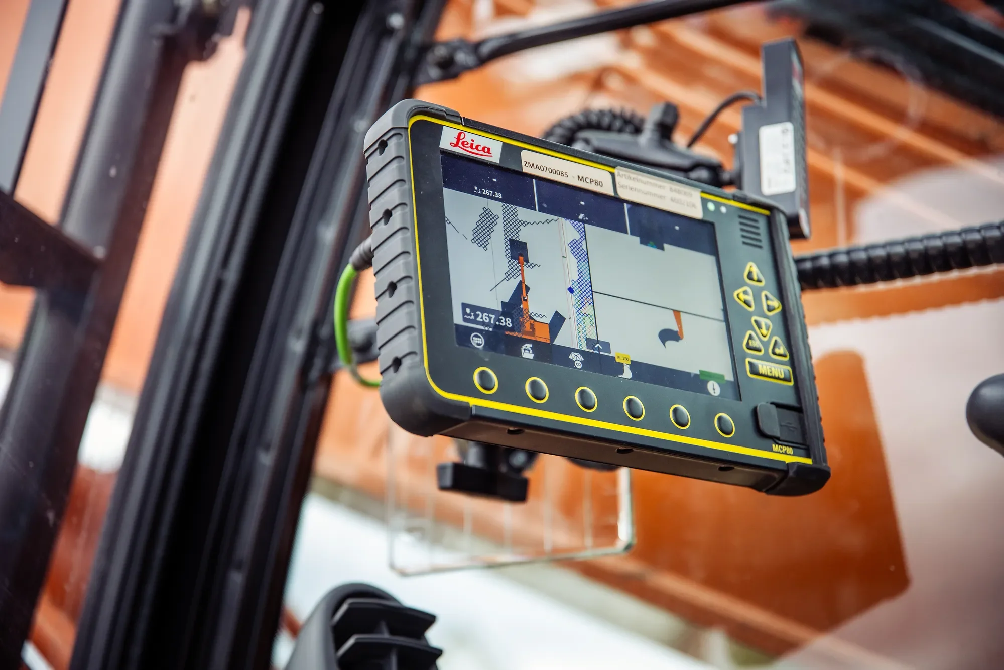 Systemy sterowania 2D i 3D pomagają zmaksymalizować efektywność pracy maszyny budowlanej